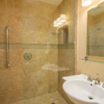 bathroom1_7001