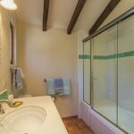 bathroom1_700