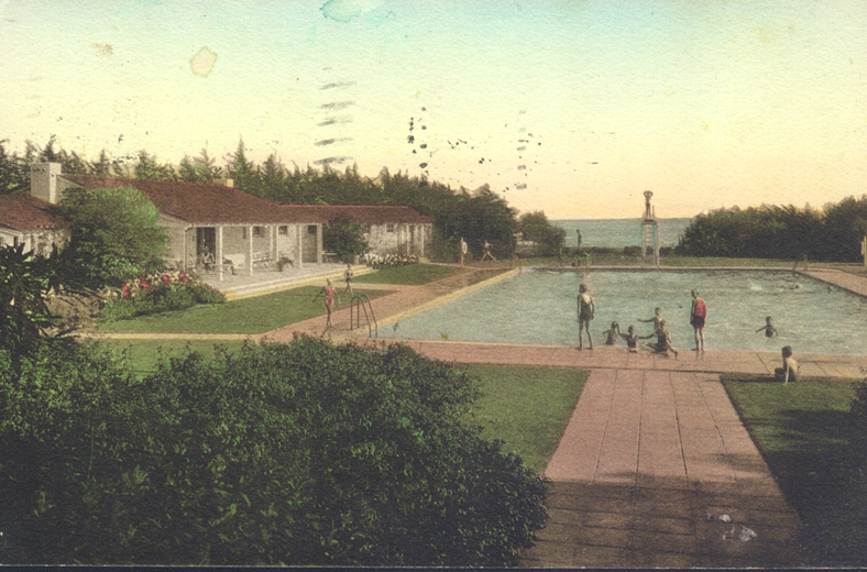 his 1931 photo shows the Biltmore swimming pool before the Coral Casino buildings were constructed.